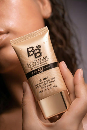 BB Cream SPF 50+ con Caracol Dorado – Base Iluminadora de Larga Duración